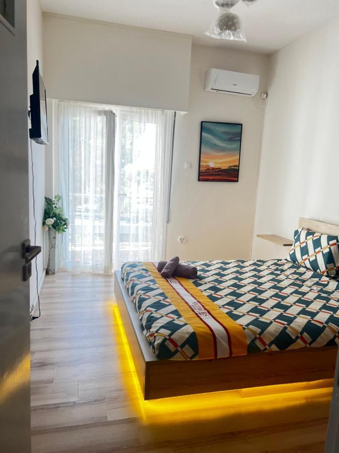 Artemida Apartment Near The Sea Exterior photo